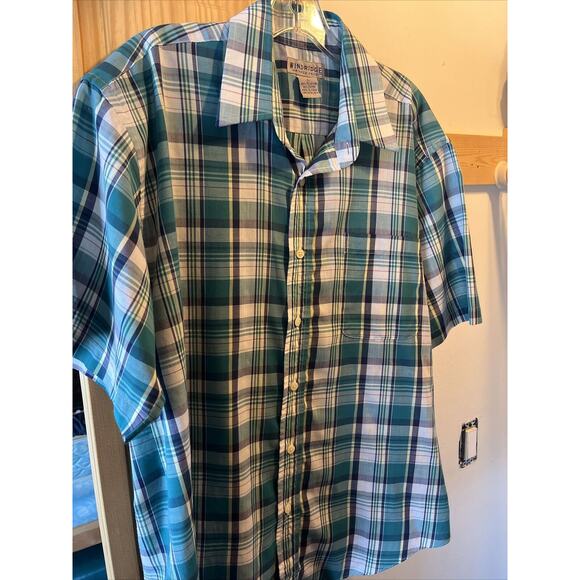 Windridge men’s L Green plaid short sleeve button down polyester blend shirt - Picture 4 of 13